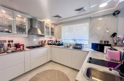 Villa - 5 Bedrooms - 5 Bathrooms for rent in Meadows 4 - Meadows - Dubai Villa - 5 Bedrooms - 5 Bathrooms for rent in Meadows 4 - Meadows - Dubai