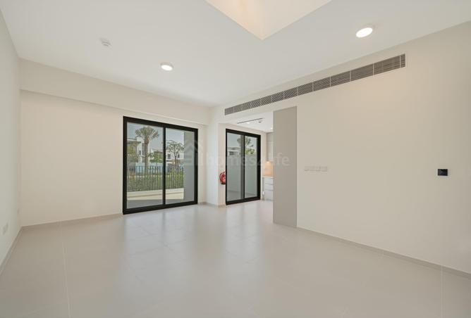 73864628 - Property Image 2