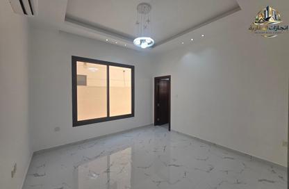 Villa - 5 Bedrooms - 7 Bathrooms for sale in Al Yasmeen 1 - Al Yasmeen - Ajman