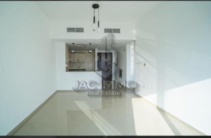Apartment - 1 Bedroom - 2 Bathrooms for sale in UniEstate Sports Tower - Dubai Sports City - Dubai
