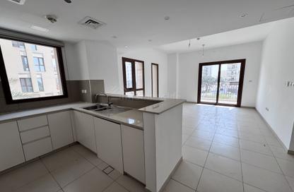 Apartment - 3 - 4 for sale in Zahra Apartments 2A - Zahra Apartments 2 - Zahra Apartments - Town Square - Dubai