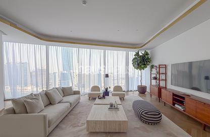 Apartment - 4 Bedrooms - 6 Bathrooms for rent in Jumeirah Living Business Bay - Peninsula - Business Bay - Dubai