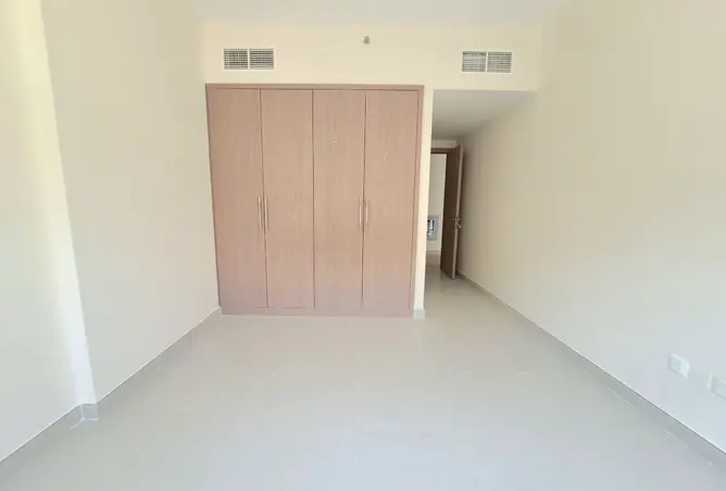 156487630 - Property Image 2