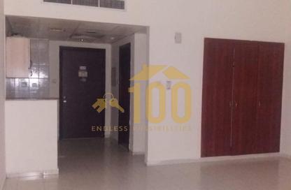 Apartment - Studio - 1 Bathroom for rent in Building K10 - Greece Cluster - International City - Dubai