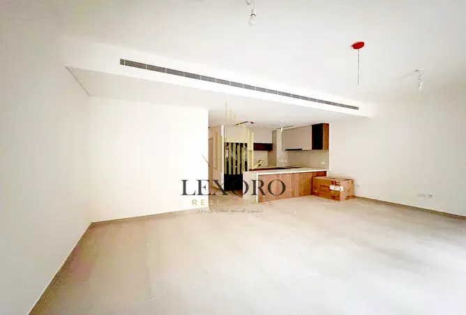 123831202 - Property Image 3