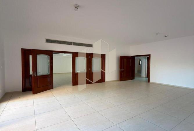 111403784 - Property Image 3