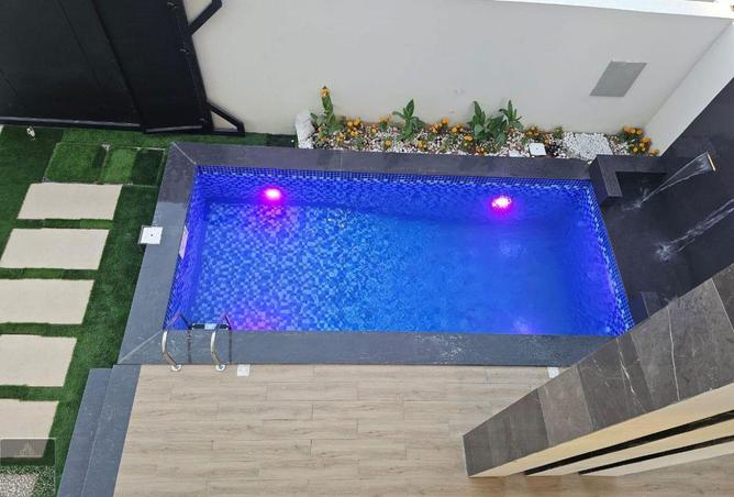 60530306 - Property Image 3