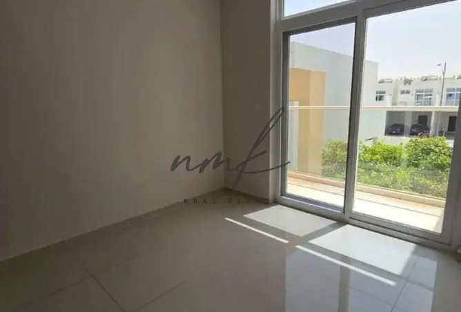 151371581 - صورة العقار 2