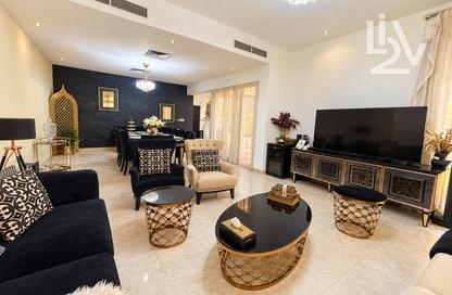 Villa - 4 - 4 for rent in Naseem - Mudon - Dubai