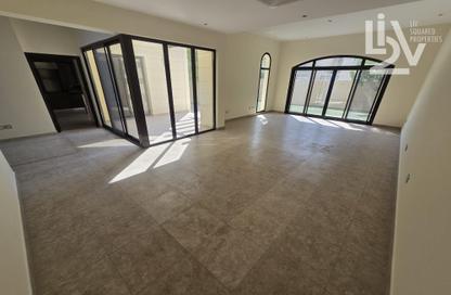 Villa - 4 - 4 for rent in Naseem - Mudon - Dubai