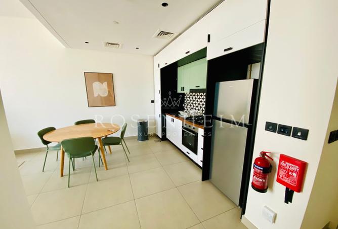 98252053 - Property Image 3