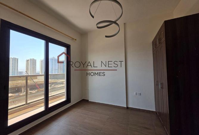 Vacant | Unfurnished | Big Layout | Spacious 2BR photo 3