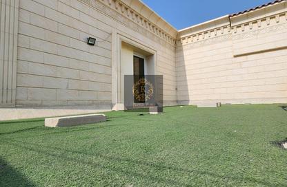 Apartment - 2 Bedrooms - 2 Bathrooms for rent in Mohamed Bin Zayed City - Abu Dhabi