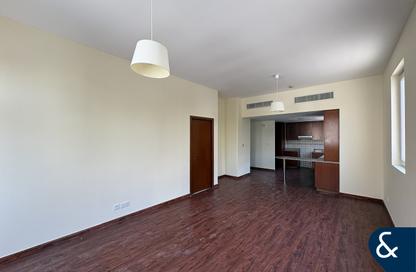 Apartment - 1 Bedroom - 2 Bathrooms for rent in Widcombe House 2 - Widcombe House - Motor City - Dubai Apartment - 1 Bedroom - 2 Bathrooms for rent in Widcombe House 2 - Widcombe House - Motor City - Dubai