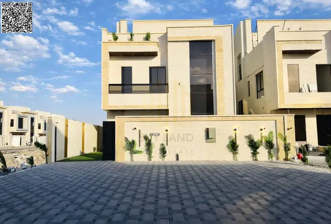 153748801 - Property Image 2