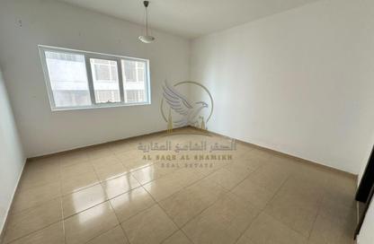 Apartment - 2 - 4 for rent in Al Majaz Gardens - Al Majaz 3 - Al Majaz - Sharjah