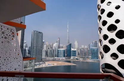 Apartment - Studio - 1 Bathroom for sale in Millennium Binghatti Residences - Business Bay - Dubai