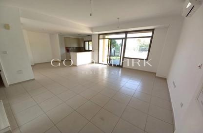 Townhouse - 3 - 4 for sale in Hayat Townhouses - Town Square - Dubai