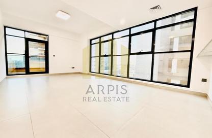 Apartment - 1 Bedroom - 2 Bathrooms for rent in Karimian 3 - Jumeirah Garden City - Al Satwa - Dubai