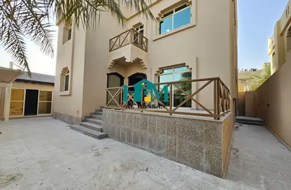 فيلا - 5 غرف نوم - 8 حمامات للايجار في مدينة خليفة - أبوظبي
