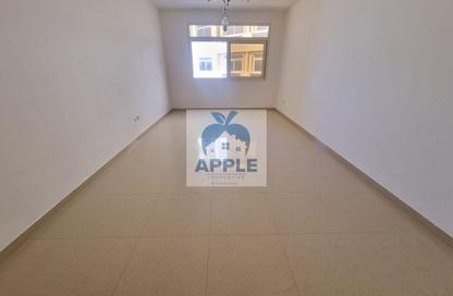 Apartment - 1 Bedroom - 2 Bathrooms for rent in Muwailih Building - Muwaileh - Sharjah