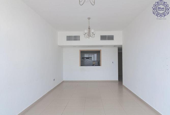84070702 - Property Image 2