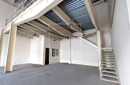 Warehouse - Studio for rent in Ali Mousa Building - Al Sajaa Industrial - Al Sajaa - Sharjah