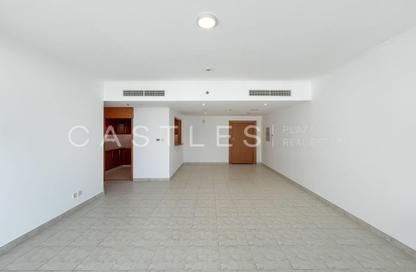 Apartment - 2 Bedrooms - 2 Bathrooms for rent in The Links East Tower - The Links - The Views - Dubai