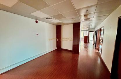 Office Space - Studio for rent in Sheikh Zayed Road - Dubai Office Space - Studio for rent in Sheikh Zayed Road - Dubai