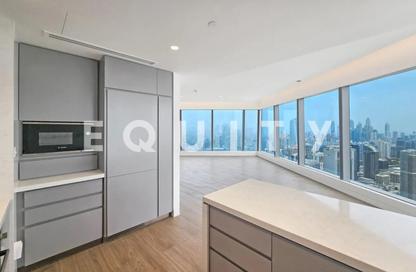 Apartment - 2 - 3 for sale in Uptown Tower - Uptown Dubai - Jumeirah Lake Towers - Dubai