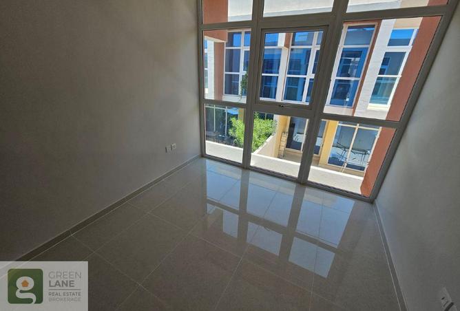 120186708 - Property Image 3