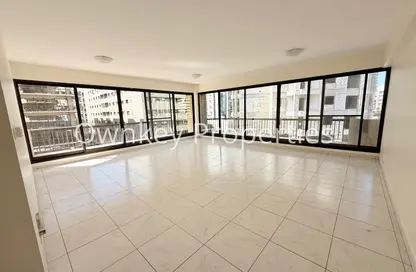 Apartment - 3 Bedrooms - 2 Bathrooms for rent in Golden Sands 2 - Mankhool - Bur Dubai - Dubai