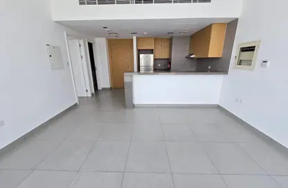 شقة - غرفة نوم - 2 حمامات للايجار في أسواق للعقارات - الممشى - مويلح - الشارقة