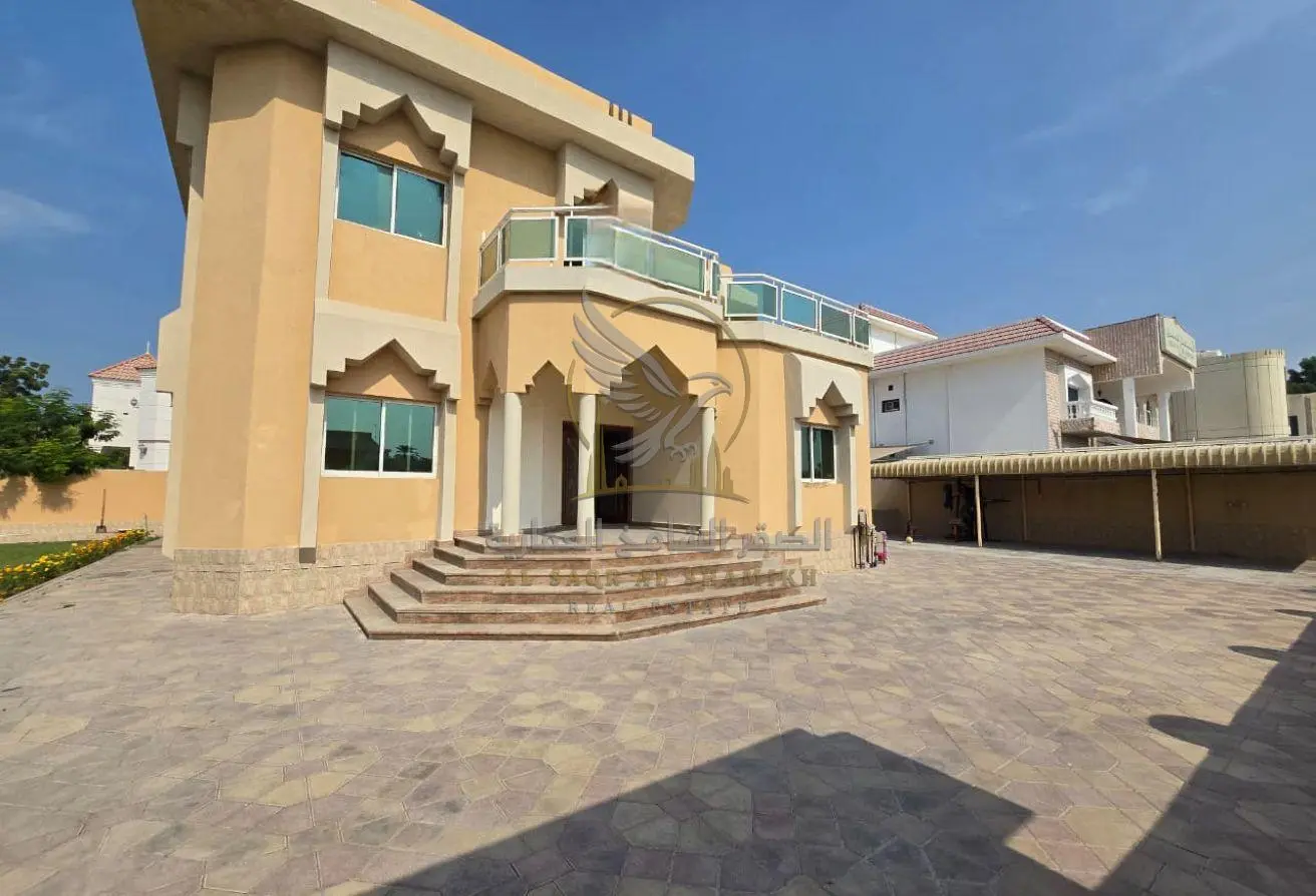 165062210 - Property Main Image