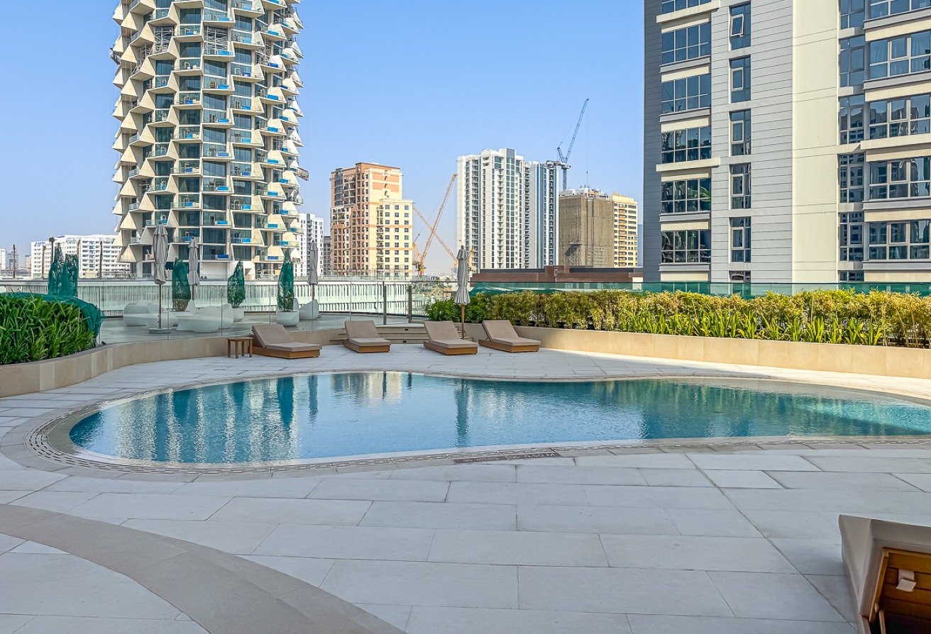 Exclusive Listing | Private Pool | Mid-High Floor — image 28 of 29