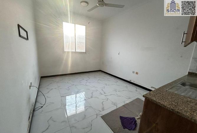 137449404 - Property Image 2