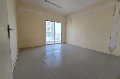 Apartment - 3 Bedrooms - 2 Bathrooms for rent in Al Rashidiya Towers - Al Rashidiya - Ajman Downtown - Ajman