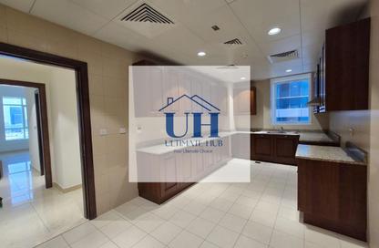 Apartment - 2 Bedrooms - 4 Bathrooms for rent in Al Mina - Abu Dhabi