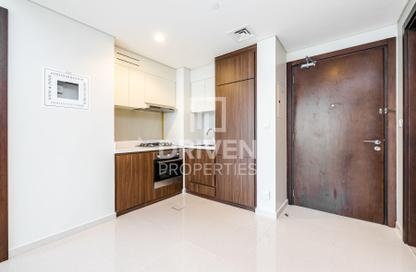 Apartment - 2 Bedrooms - 2 Bathrooms for sale in Vera Residences - Business Bay - Dubai