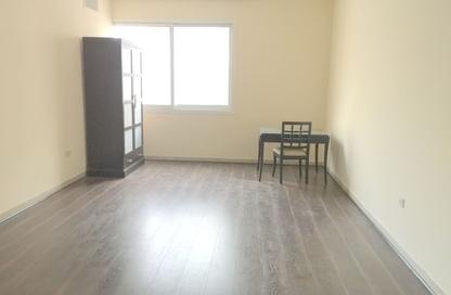 Apartment - 1 - 1 for rent in Tourist Club Area - Abu Dhabi