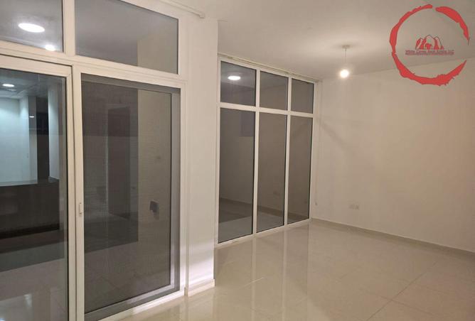 65182505 - Property Main Image