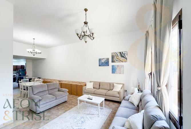 74245808 - Property Main Image