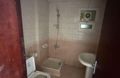 Apartment - Studio - 1 Bathroom for rent in Rolla Area - Sharjah