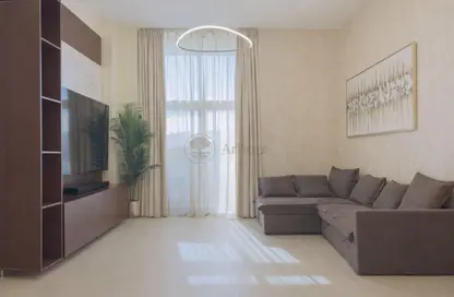 النزل و الشقق الفندقية - 2 غرف نوم - 2 حمامات للبيع في عزيزي ستار - الفرجان - دبي