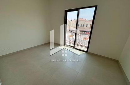 Townhouse - 2 - 3 for sale in Toledo - Bloom Living - Zayed City (Khalifa City C) - Khalifa City - Abu Dhabi