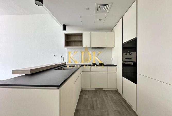 124273312 - Property Image 2