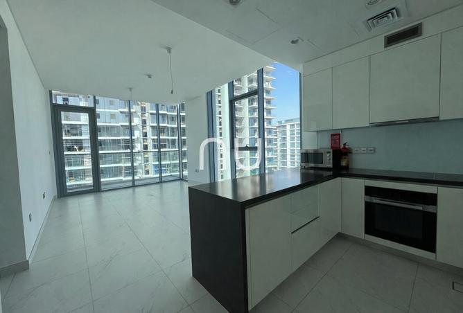 74244132 - Property Image 3