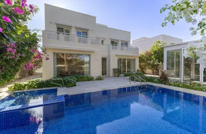 فيلا - 5 غرف نوم - 4 حمامات للبيع في ميدوز 8 - ميدوز - دبي
