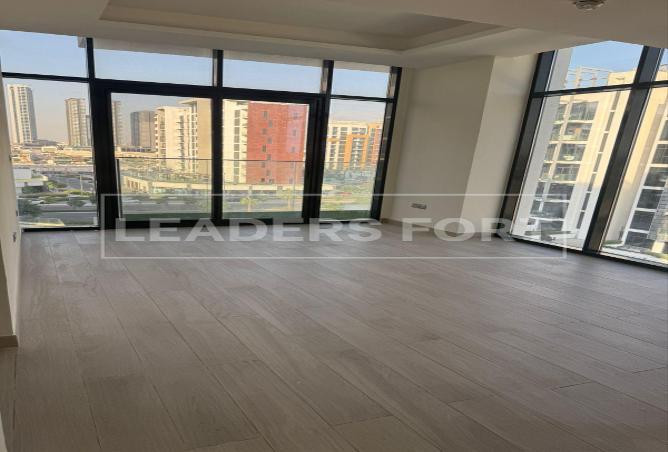 Spacious | Unfurnished | Pool & Meydan Hotel View