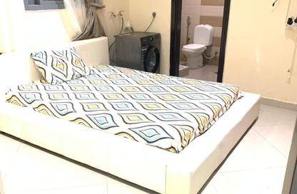 Apartment - Studio - 1 Bathroom for rent in Al Qulaya'ah - Al Sharq - Sharjah